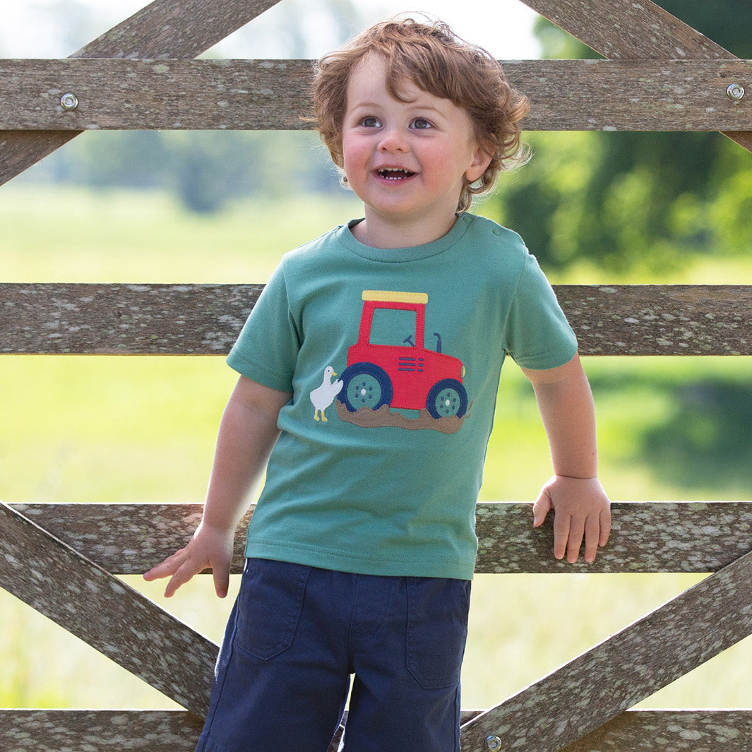 Organic Cotton Short Sleeve T-Shirt - Farmer Duck Appliqué
